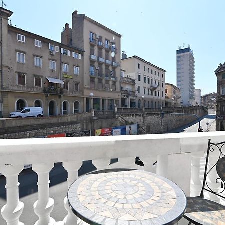 Tyson Apartman Rijeka Apartment Luaran gambar