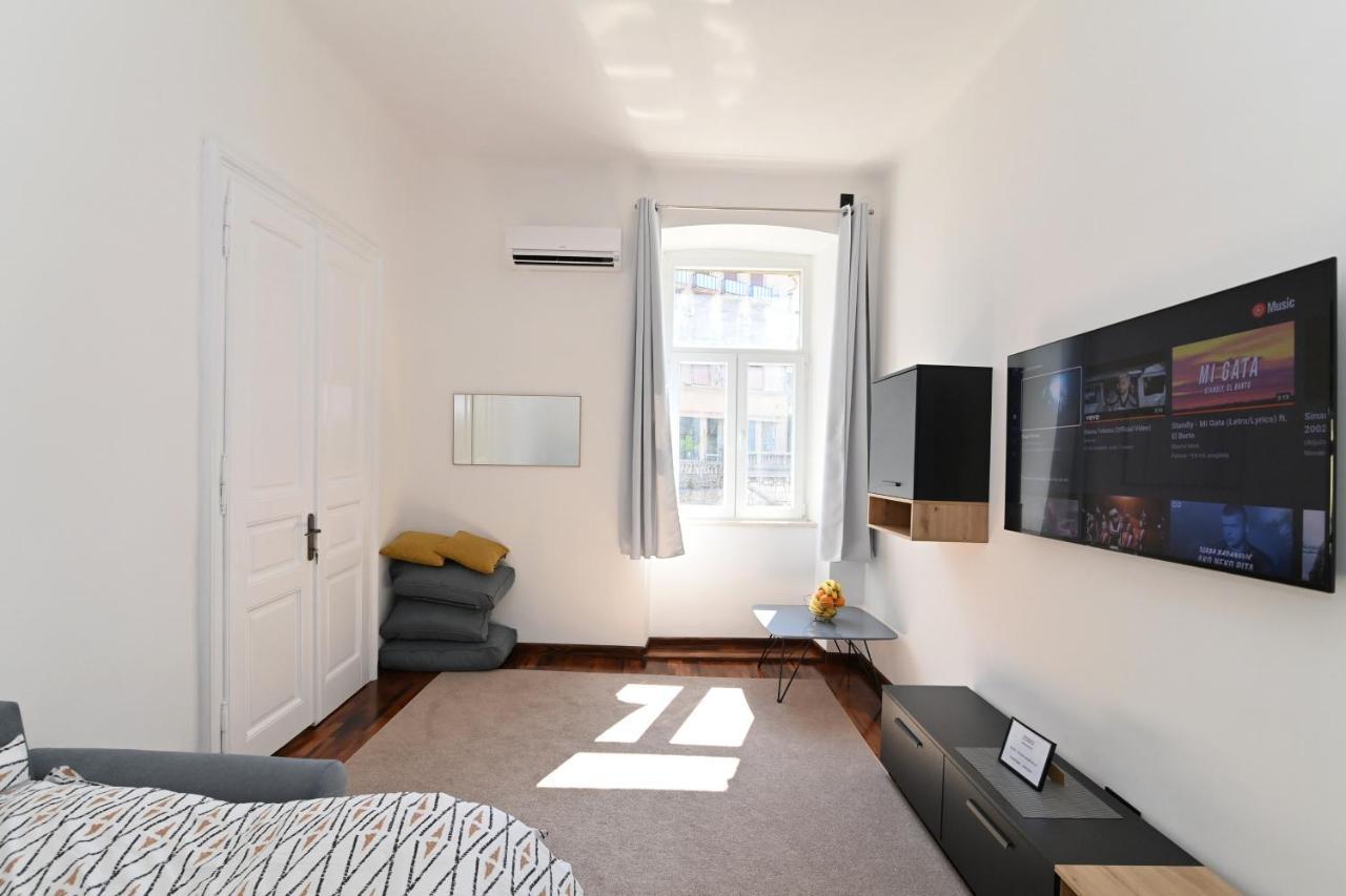 Tyson Apartman Rijeka Apartment Luaran gambar